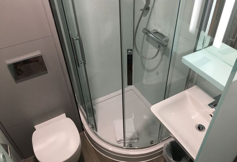 ファミリールーム, Easyhotel Milton Keynes