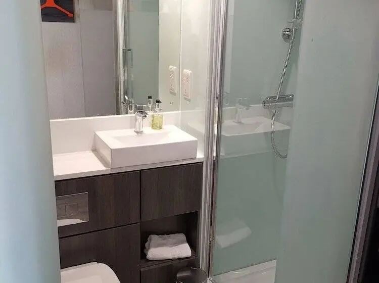 ファミリールーム, Easyhotel Milton Keynes