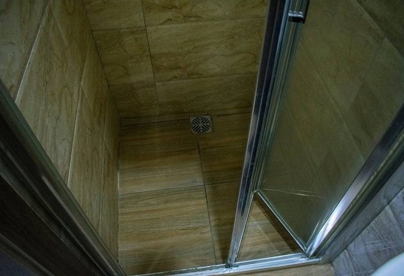 اتاق لوکس, Ziroc Residence