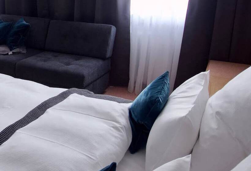 غرفة قياسية فردية, Tari