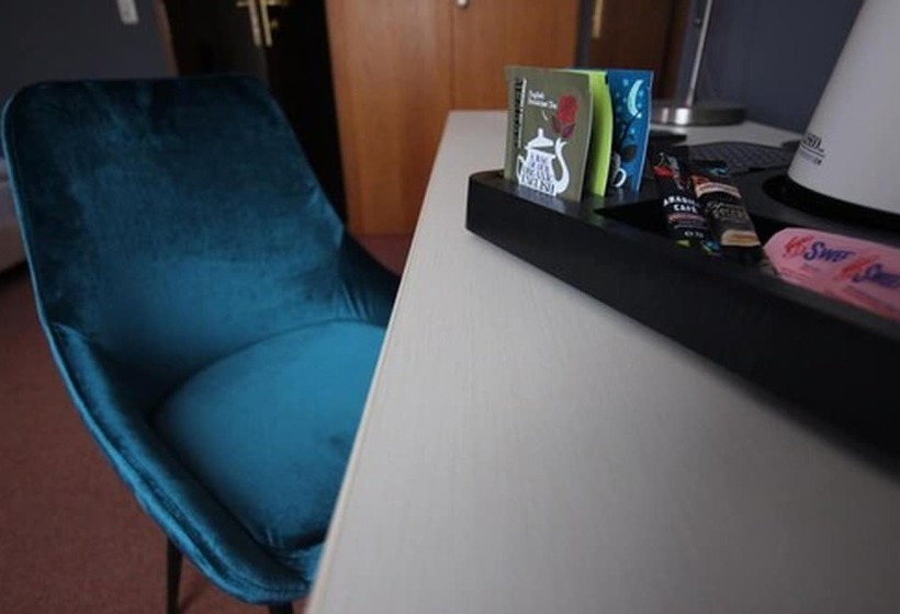 غرفة قياسية فردية, Tari