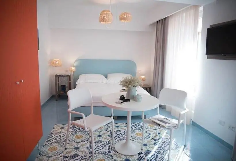 オーシャンビュースタンダードルーム, B&b Il Castello