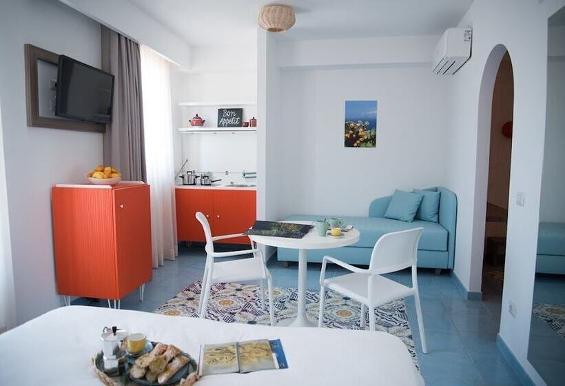 Camera Tripla Standard con Vista, B&b Il Castello