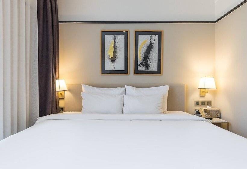 חדר פרמיום, Gimhae Samgye Brown Dot