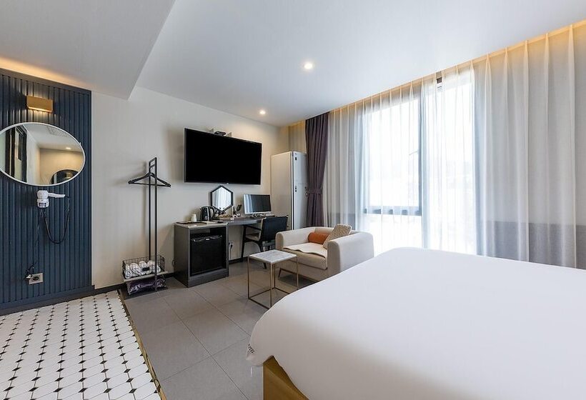 Номер Премиум, Gimhae Samgye Brown Dot