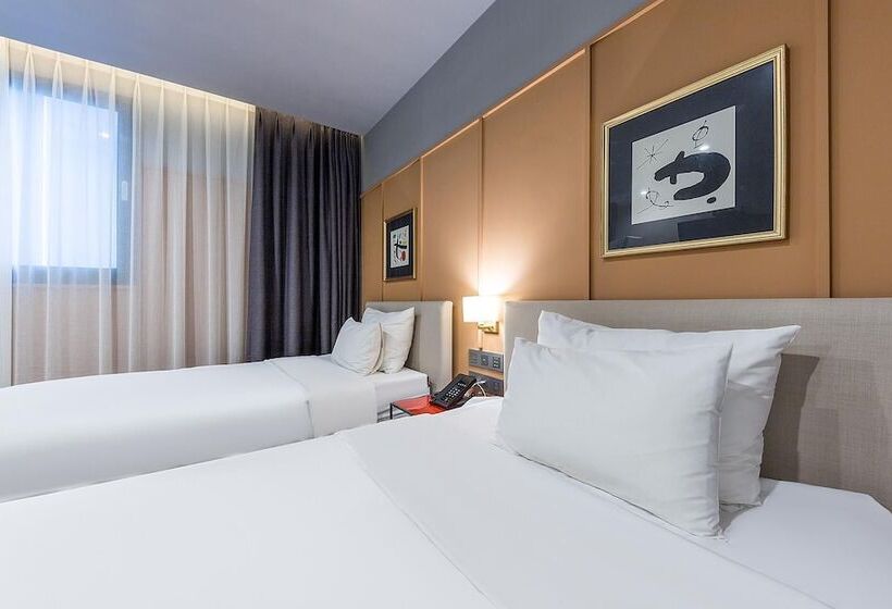 חדר פרמיום, Gimhae Samgye Brown Dot