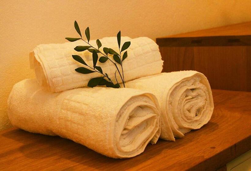 חדר דלוקס, Green 53 Boutique