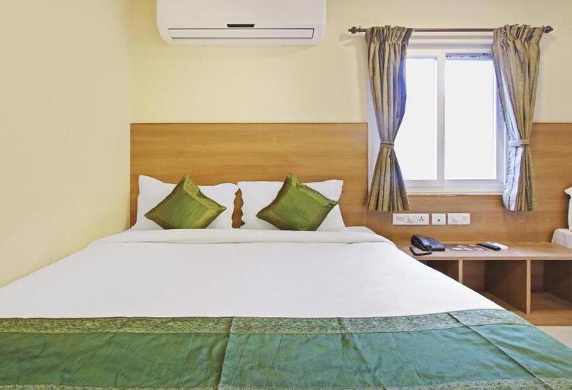 Номер Deluxe, Itsy Hotels Jansi Residency