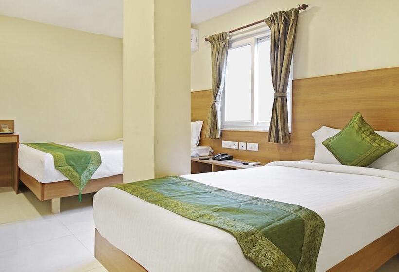 Номер Deluxe, Itsy Hotels Jansi Residency