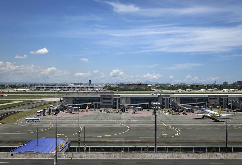 اتاق کلاب, Sheraton Manila