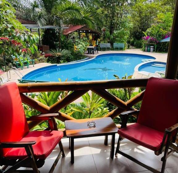 اتاق لوکس, Cabañas Bambu Mindo