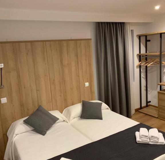 חדר סטנדרט, La Trainera