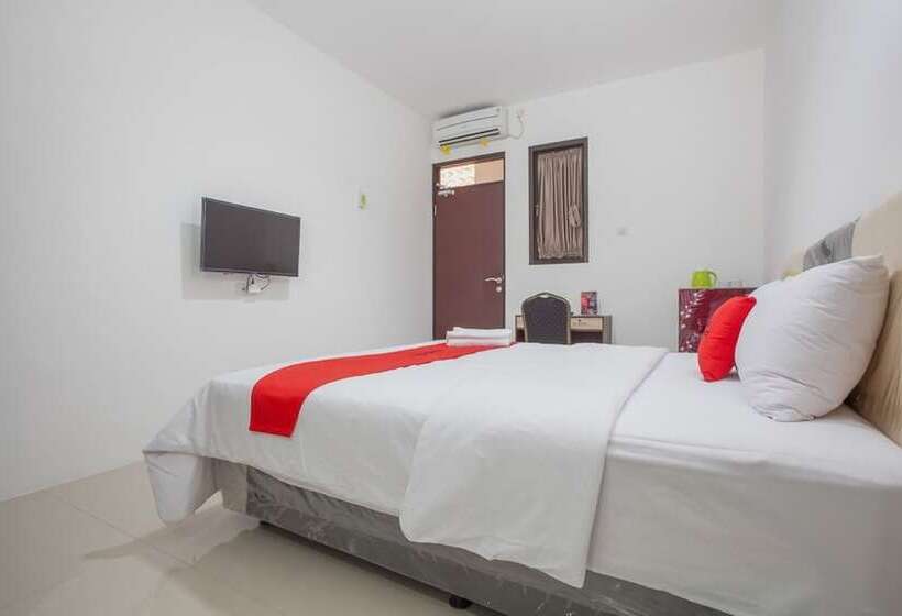 Номер Стандарт, Reddoorz @ Kertajaya Surabaya
