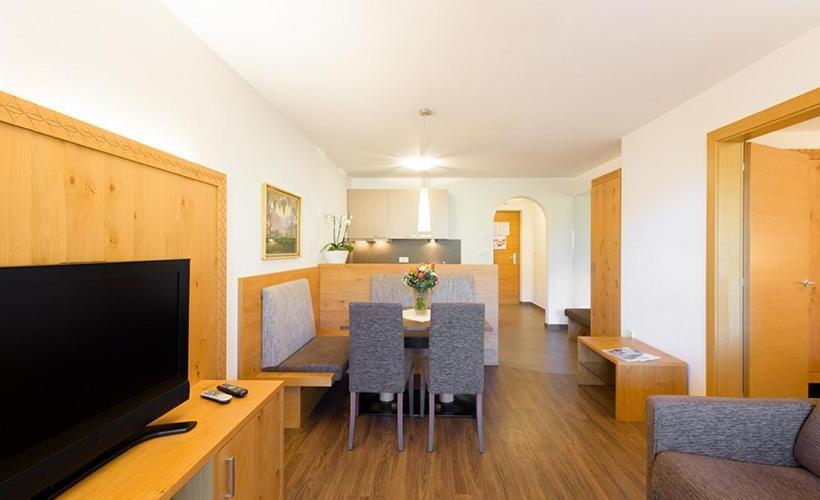 Апартаменты 1 Спальня с Балконом, Villa Residence Franziskus