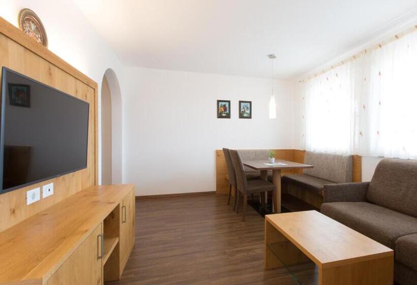 Номер Стандарт с Балконом, Villa Residence Franziskus