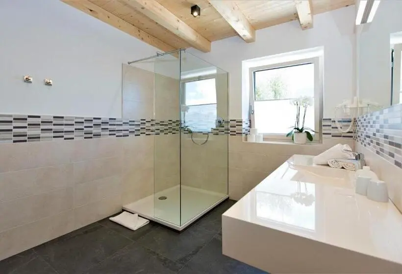Deluxe-huoneisto 1 Makuuhuone, Villa Residence Franziskus