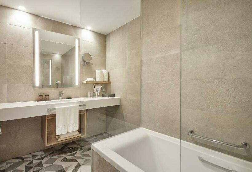 Люкс, Md Hotel Doksan