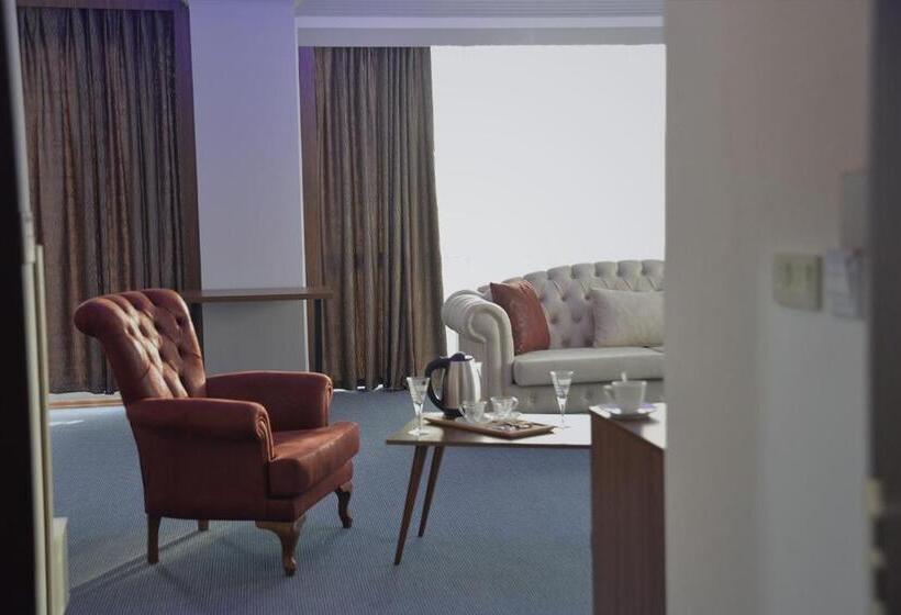 اتاق استاندارد با تخت بزرگ, Tevetoglu