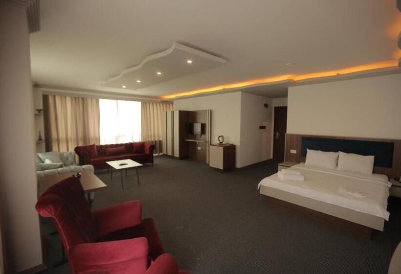 اتاق لوکس, Tevetoglu