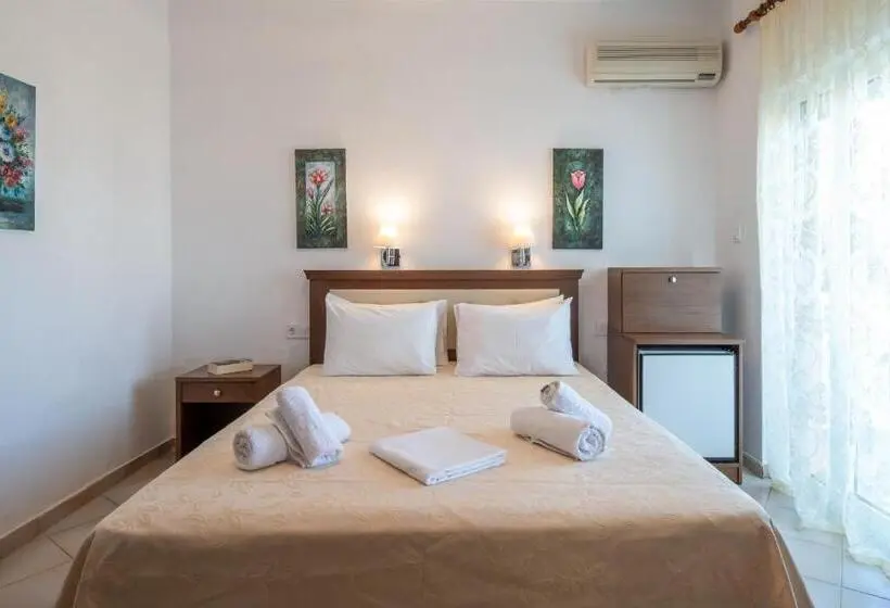 Chambre Economy, Stefani