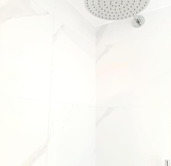 اتاق استاندارد یک نفره, Melibea By Gaiarooms