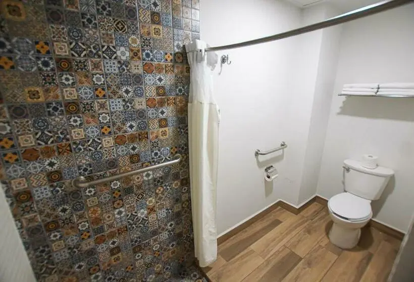 Sviitti, Sawari