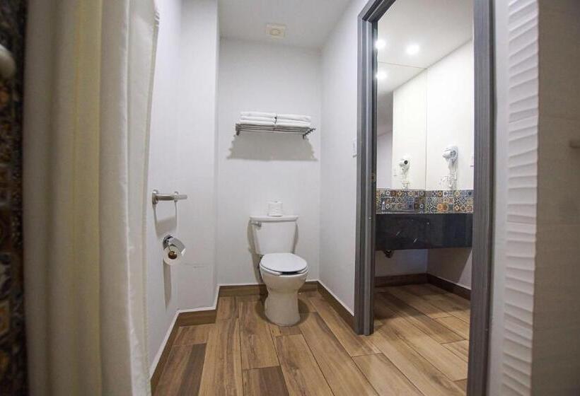 جناح سرير كينج, Sawari