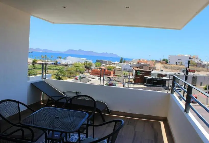 Deluxe Suite Sea View, Sawari