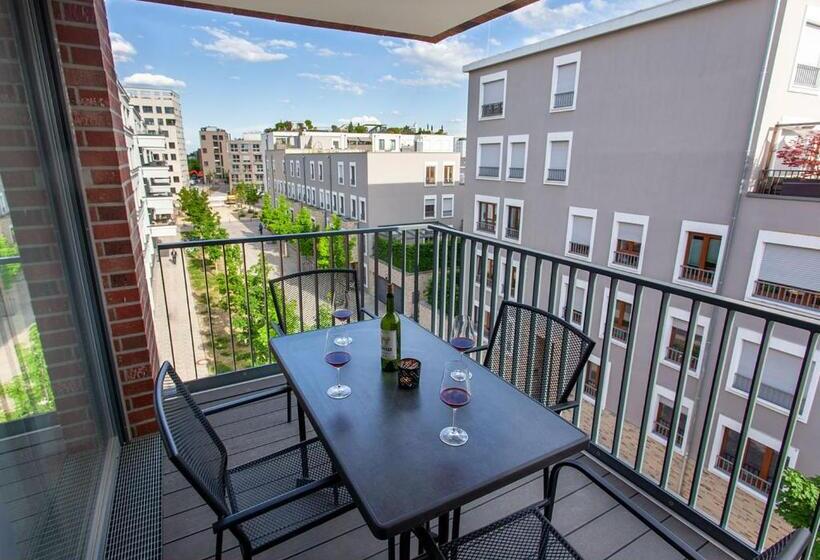 Апартаменты 2 Спальни, Marina Apartments Regensburg