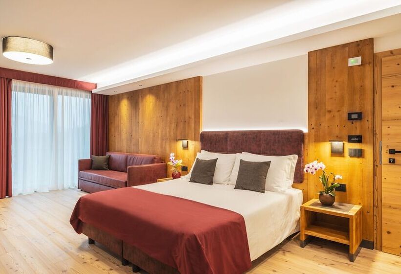 高级大房间, Ai Spiazzi