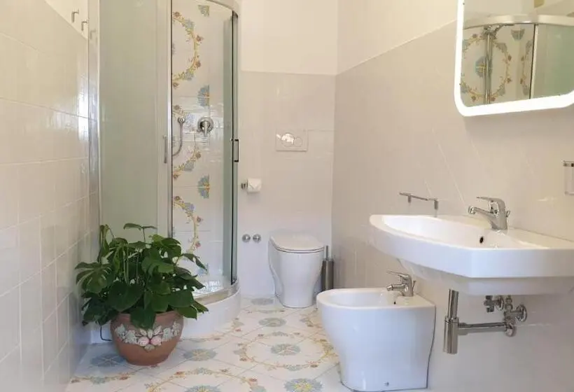 اتاق استاندارد چهار تخته, Filù Rooms Paradise Tower