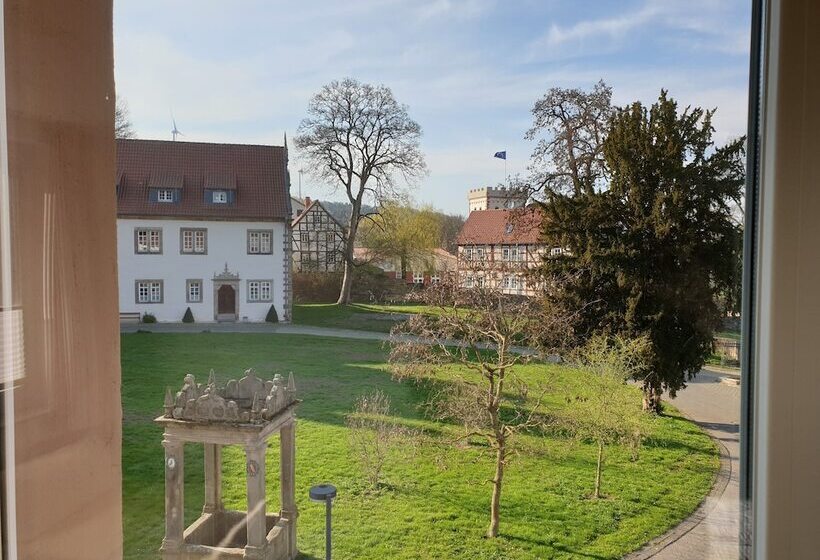 标准间, Schloss Buchenau