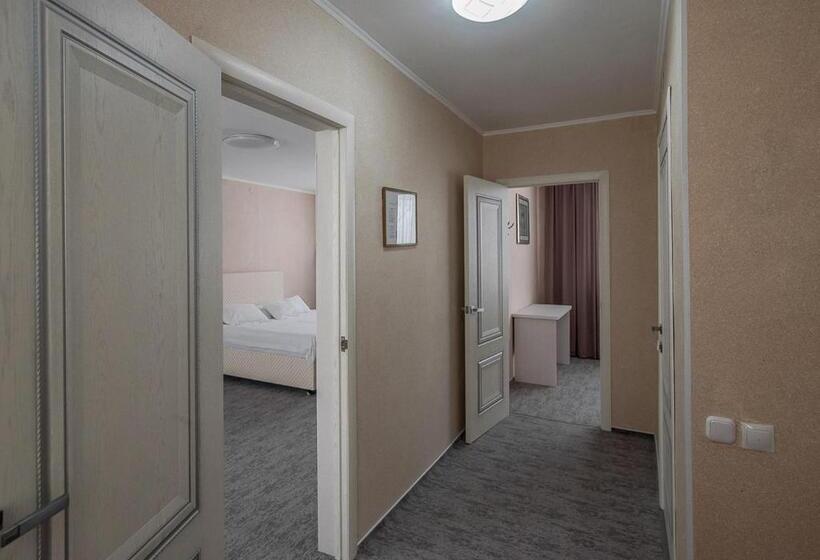 سوئیت 2 خوابه, Park Hotel Uralsk