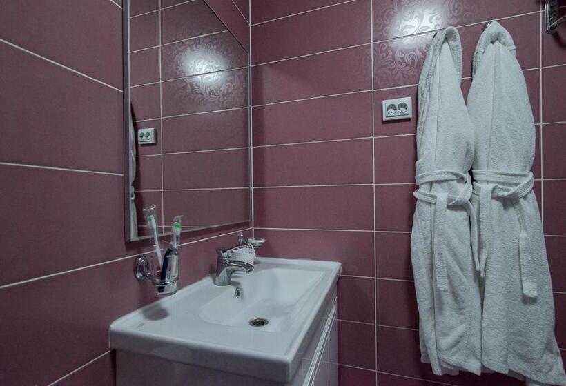 آپارتمان 1 خوابه, Park Hotel Uralsk