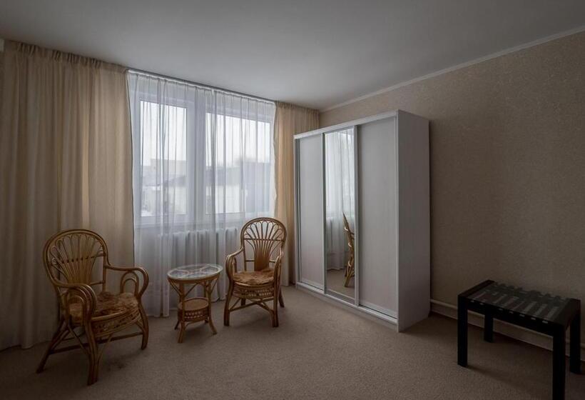 آپارتمان 1 خوابه, Park Hotel Uralsk