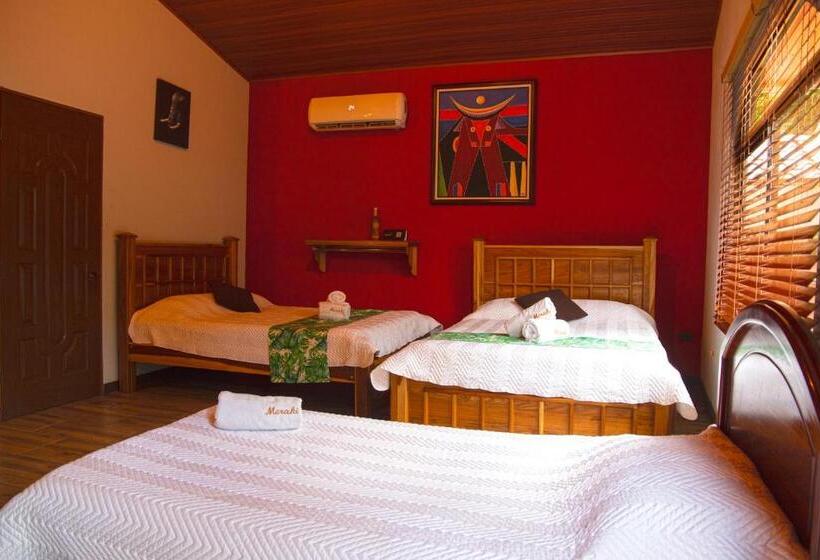 جناح, Boutique Meraki