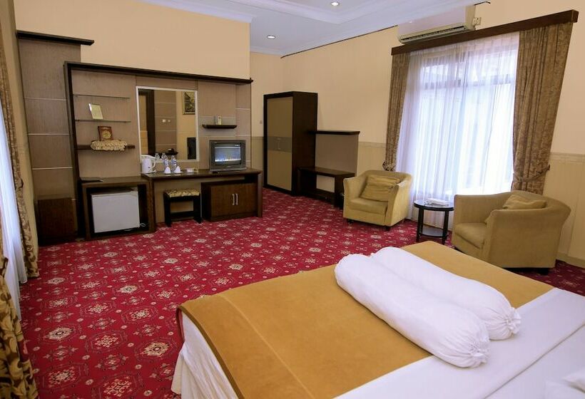 חדר דלוקס, Hakmaz Taba Syariah Lubuk Linggau