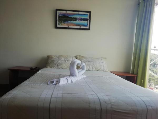 Номер Стандарт, Mónaco De Fusa