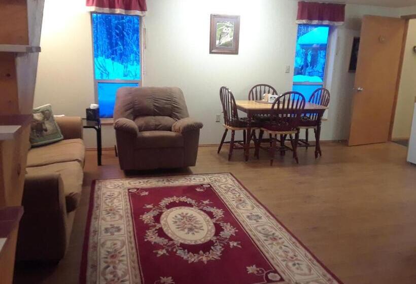 جناح مطلّ علي الحديقة, Alaska's Northland Inn