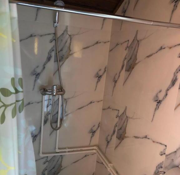 스탠다드 방갈로 정원 전망, Pensiunea Ioana