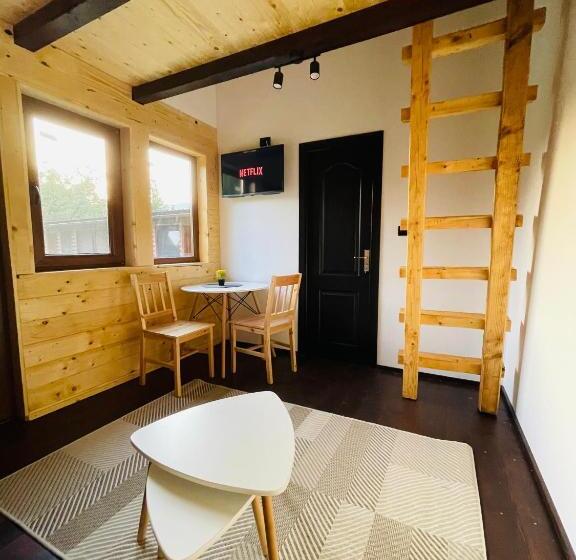 수피리어 방갈로, Pensiunea Ioana