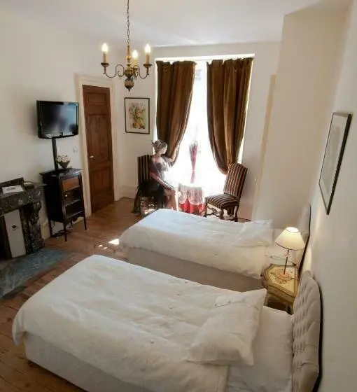 Deluxe-huone, Château De Lastours