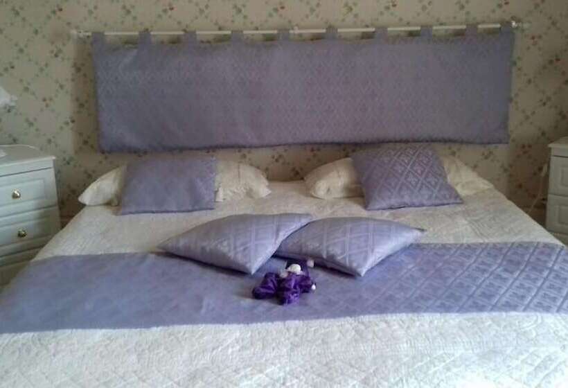 비즈니스룸, Château De Lastours