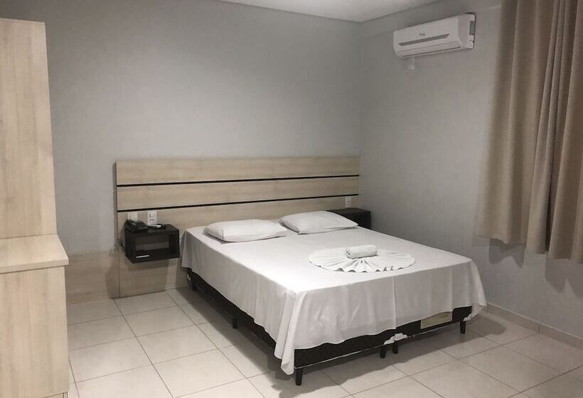 豪华房间, Dallas