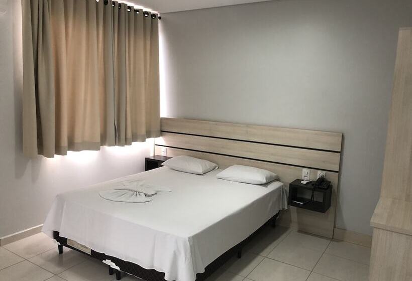 豪华房间, Dallas