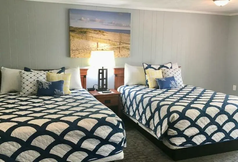 デラックスルーム, Elk Rapids Lakeshore Inn