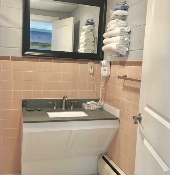 디럭스 룸, Elk Rapids Lakeshore Inn