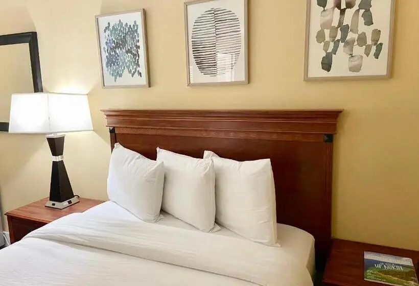 スタンダードルーム, Elk Rapids Lakeshore Inn