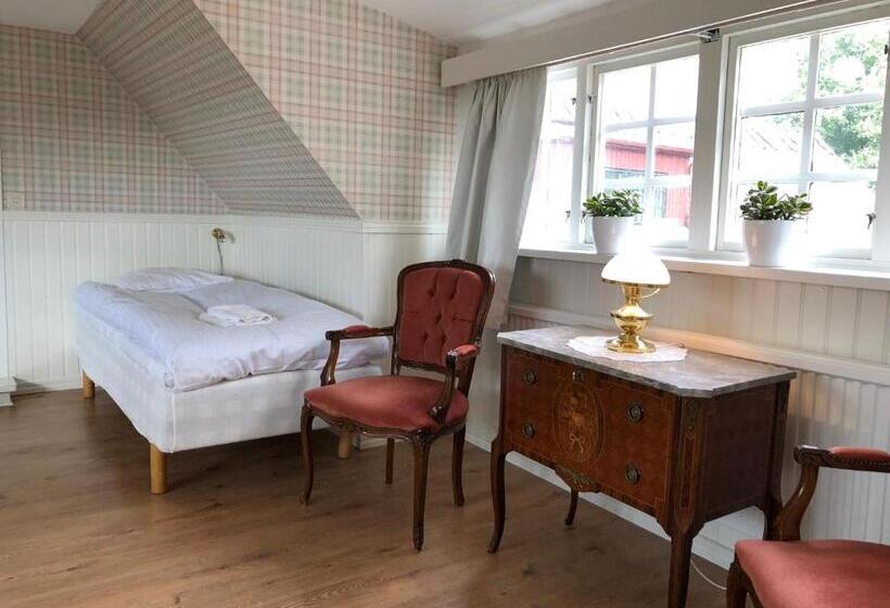 Семейный Номер, Husargårdens Bed & Breakfast