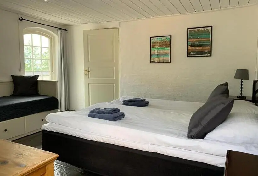 バルコニー付きスタンダードルーム, Husargårdens Bed & Breakfast